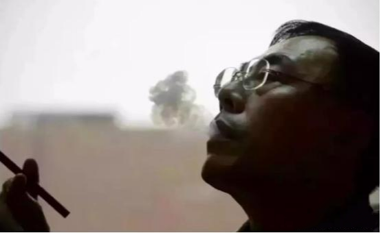 Han Li, the world's first electronic cigarette inventor